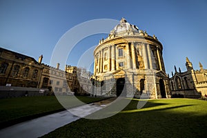Radcliffe camera is a building of Oxford University, England, designed by James Gibbs in neo-classical style and built in 1737
